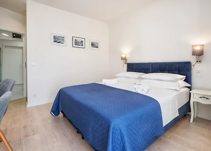 Tatjana Apartamento *